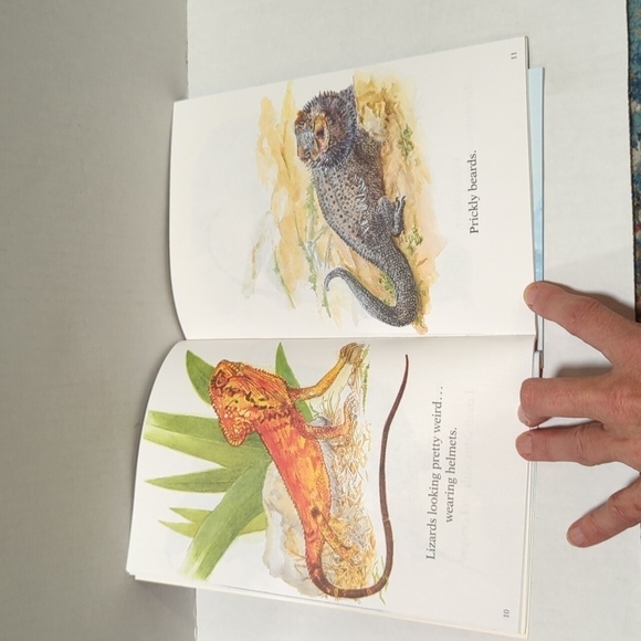 Scholastic Misc. Authors Non Fiction Animal Themed Book Set of 5 Paperback Books - Picture 6 of 7